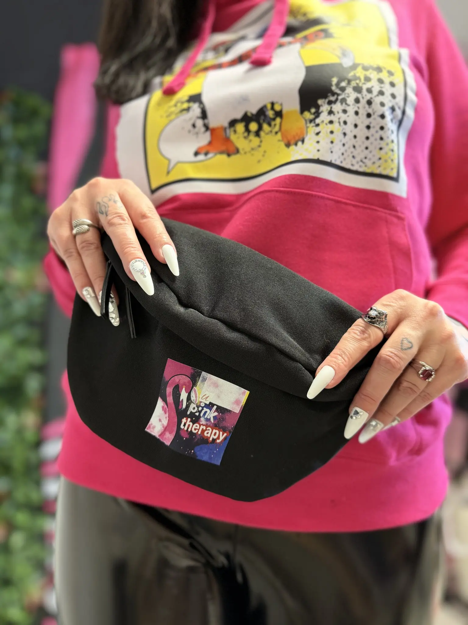 Ledvinka Pink Therapy motiv plameňáka — UNCHAORA
